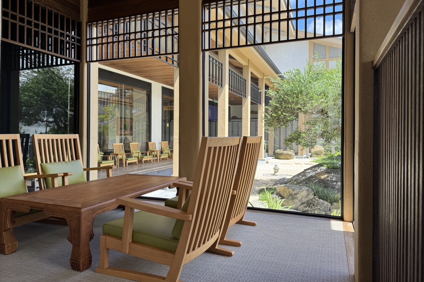 IMG_357432 IMG_357432